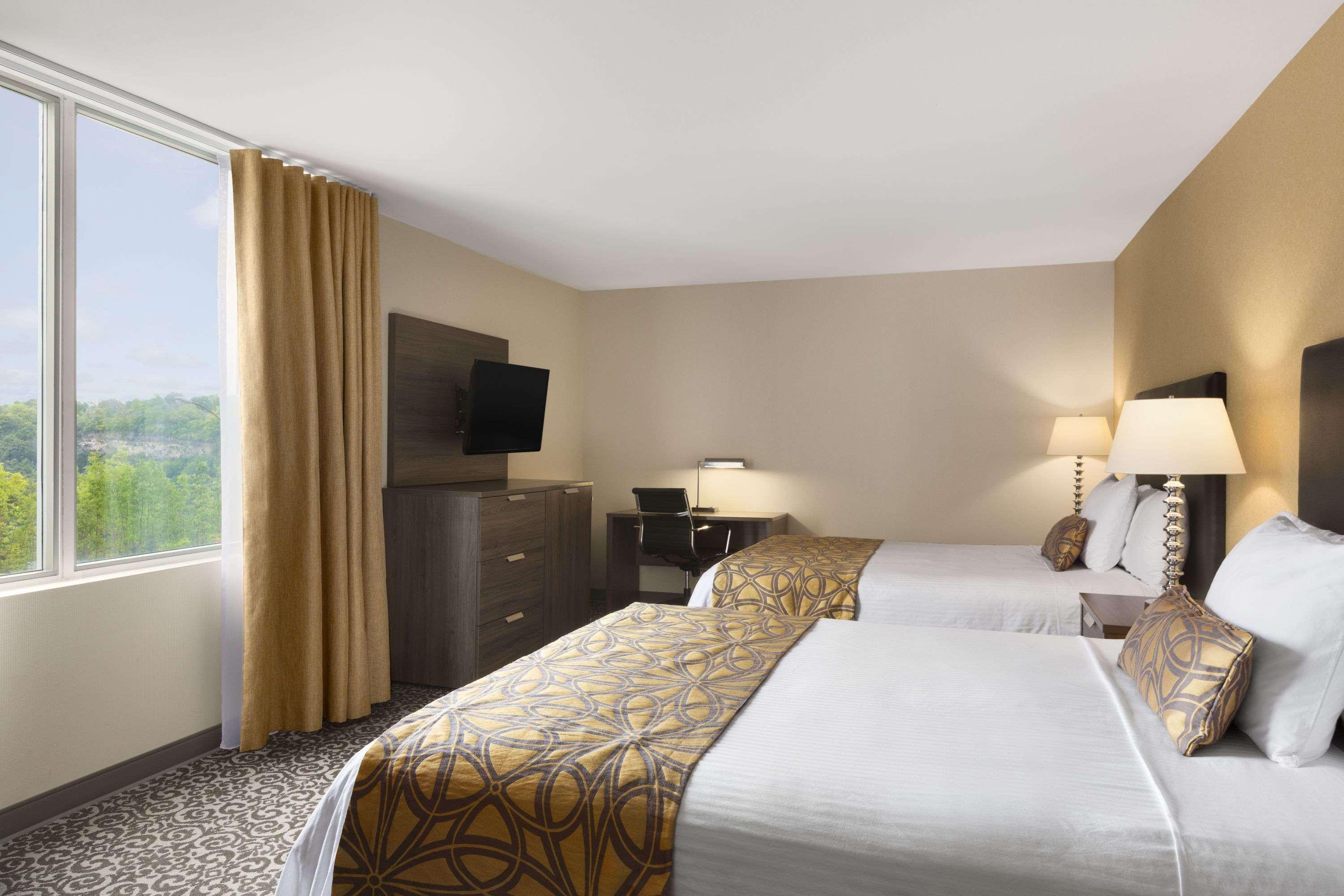 Travelodge By Wyndham Niagara Falls Fallsview Buitenkant foto